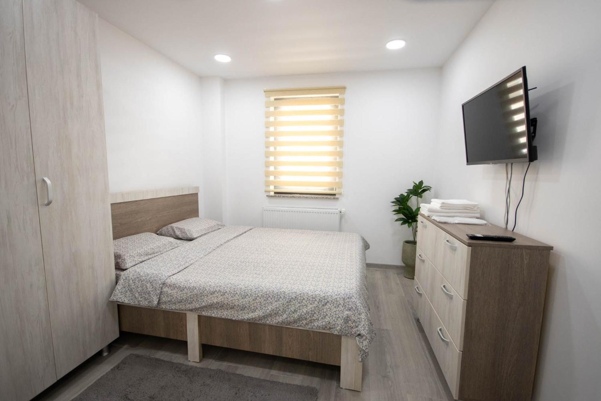 Astar Apartments - Executive Radauti Ngoại thất bức ảnh