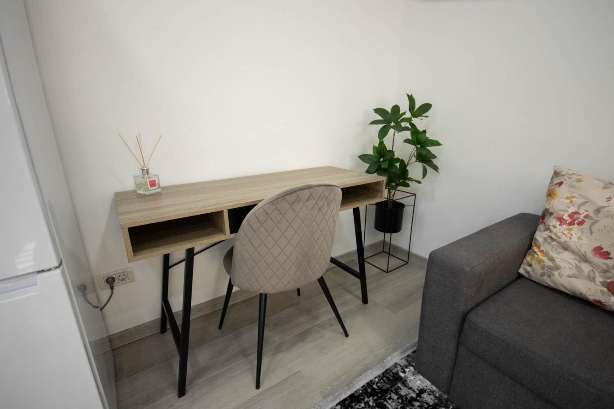 Astar Apartments - Executive Radauti Ngoại thất bức ảnh