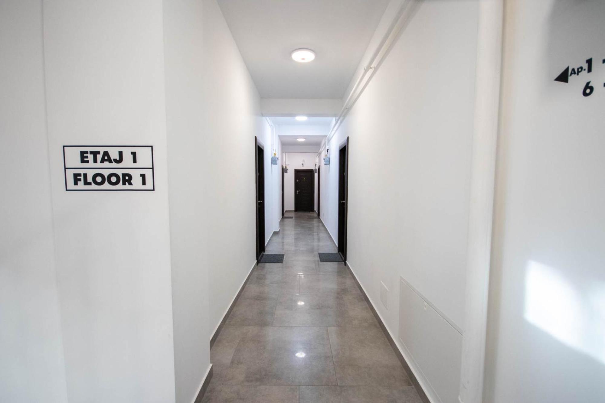 Astar Apartments - Executive Radauti Ngoại thất bức ảnh